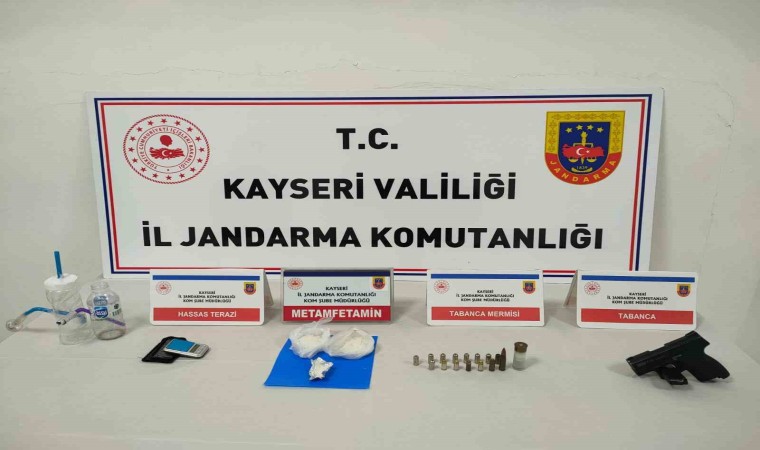 Kayseride uyuşturucu operasyonu: 2 gözaltı