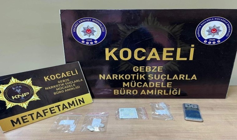 Kocaelide 2 ayrı uyuşturucu operasyonunda 4 şüpheli yakalandı