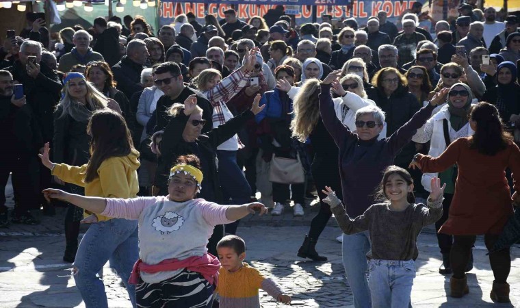 Kuşadasında Karadeniz rüzgarı esmeye başladı