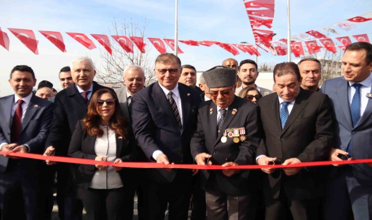 Kuzey Kıbrıs Türk Cumhuriyeti Parkı İzmirde törenle açıldı