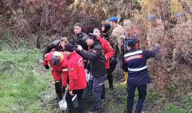 Menderes Nehrine düşen şahsın cansız bedenine ulaşıldı