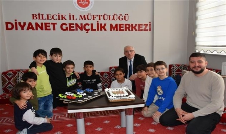 Minik öğrencilerin kamp coşkusu