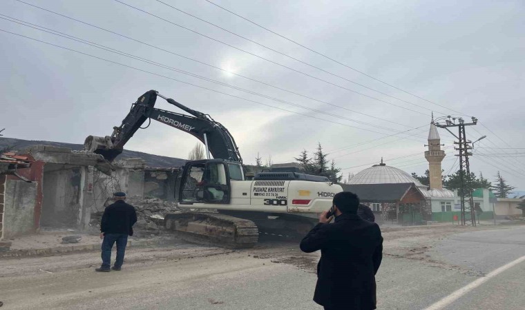 Özükavak Belediyesi yenileme çalışmalarına devam ediyor