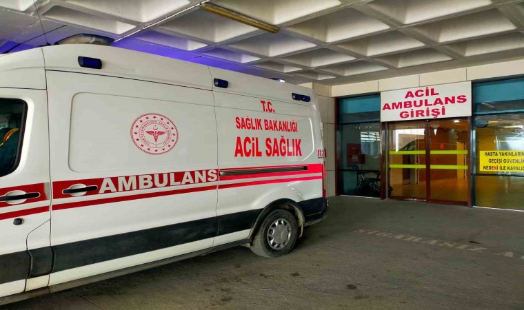 Polise kafa atıp burnunu kırdı, mahkemece serbest bırakıldı