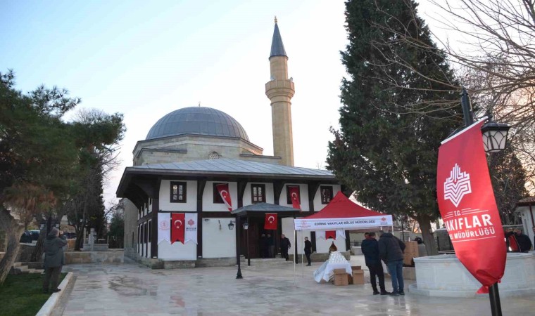 Restorasyonu tamamlanan 5 asırlık cami Regaip Kandilinde ibadete açıldı