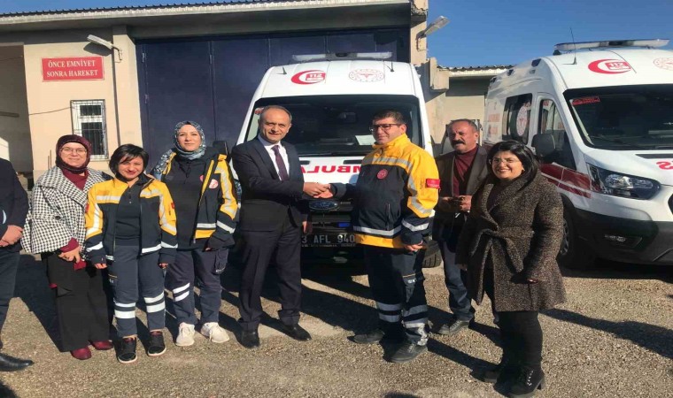 Sağlık Bakanlığından Elazığa tam donanımlı 6 ambulans