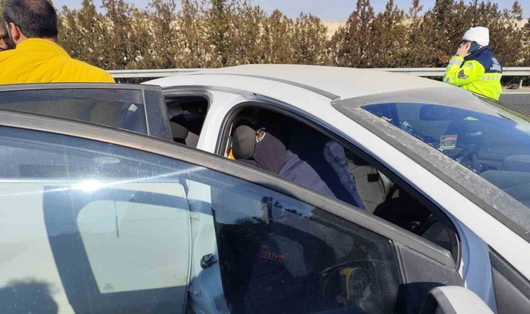 Şanlıurfada otomobiller çarpıştı: 12 yaralı