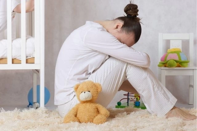 Doğum Sonrası Depresyon Nedir? Nasıl Başa Çıkılır?