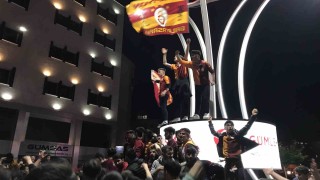 Galatasarayın şampiyonluğu Gümüşhanene coşkuyla kutlandı