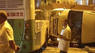 Batmanda belediye otobüsü ve minibüs çarpıştı: 8 yaralı