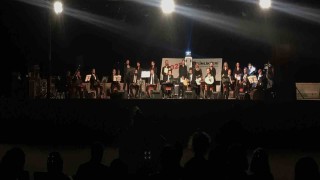 Diyarbakır Medeniyetler Korosundan tarihi Hasankeyfte konser