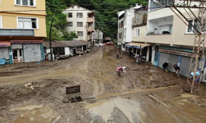 Giresun’da sağanak sele neden oldu; 1 kişi kayıp/Ek fotoğraflar