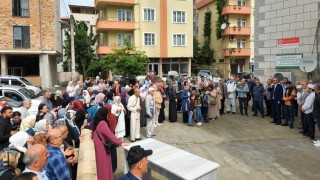 Giresundan 516 hacı adayı dualarla kutsal topraklara uğurlandı