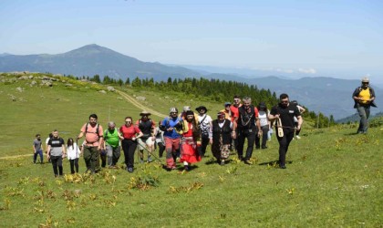 Giresunlu doğaseverler Otçu Göçü ile geçmişe yolculuk yaptılar