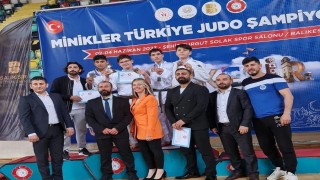 Minikler Türkiye Judo Şampiyonasında Kırklarelili sporcu kürsüde