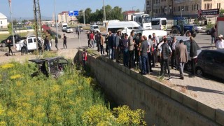 Muşta trafik kazası: 6sı öğrenci 9 yaralı