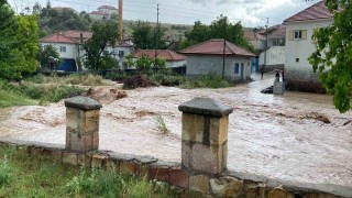 Nevşehirde selin yaraları sarılıyor