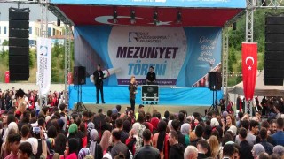 TOGÜ mezunlarını konser ile uğurladı