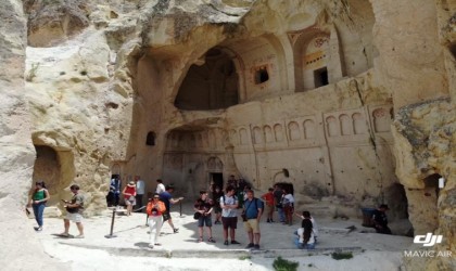 Kapadokya son bir ayda yarım milyon turist ağırladı