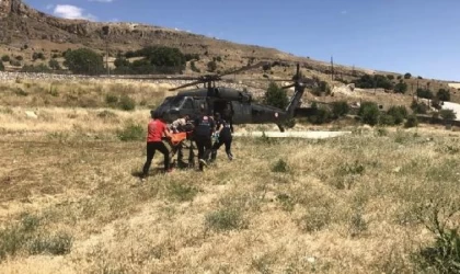 Tunceli’de kalp krizi geçiren kadına askeri helikopterle sevk