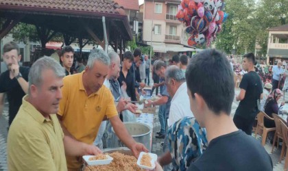 Abdipaşada Keşkek Festivali renkli görüntülere sahne oldu