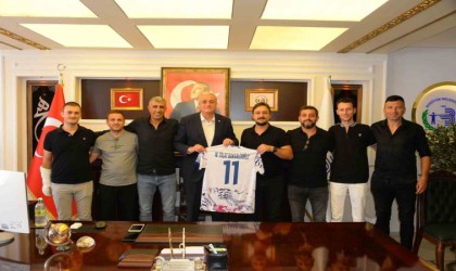 Başkan Bakkalcıoğluna Bozüyükspor Futbol Kulübünden ziyaret