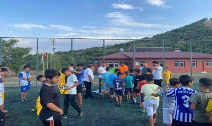 Bingölde İl Özel İdaresinden gençlere sportif destek