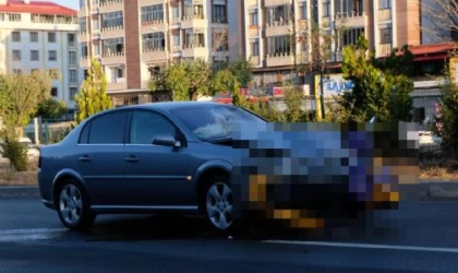 Bingöl’de otomobilin çarptığı motosikletli kurye ağır yaralandı