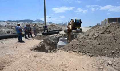 Deri OSBnin atık su hattı deplase ediliyor