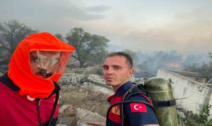 Kamp alanındaki yangın büyüdü, ÖSOnun eğitim aldığı kışla boşaltıldı