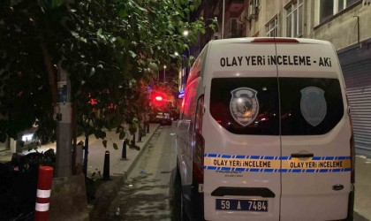 Kavga ettiği ortağını 6 yerinden bıçaklayarak öldürdü