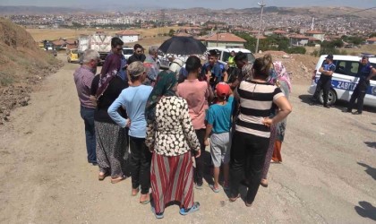 Kırıkkalede bir mahalle daha ayaklandı, kadınlar sokağı kapattı: İddialar şoke etti