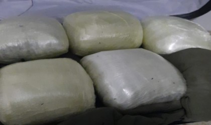 Osmaniyede yolcu otobüsünde 9 kilo 650 gram uyuşturucu ele geçirildi