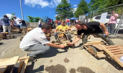 Rize’de, 14’üncü ’Formulaz’ tahta araba yarışları heyecanı