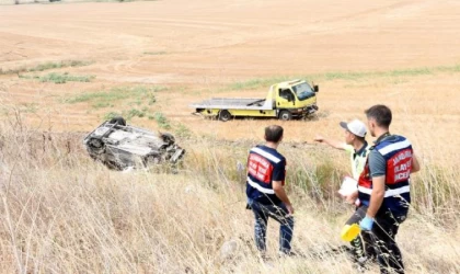 Şarampole devrilen araçtaki Meral öldü, anne ve babası yaralandı