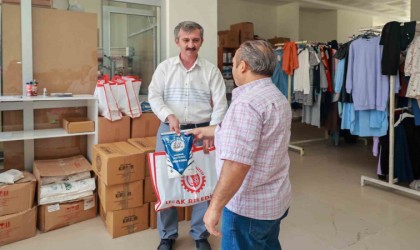 Uşak Belediyesi glutensiz ve düşük proteinli un yardımını sürdürüyor