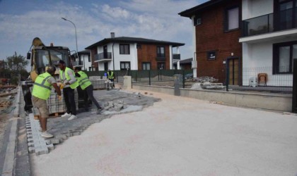 Yeni yerleşim alanlarında yollar açılıyor