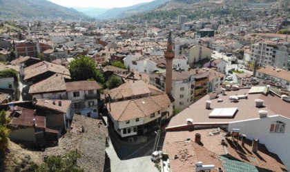 Türkiyede tek olma özelliğini taşıyan temelsiz cami 500 yıldır zamana meydan okuyor