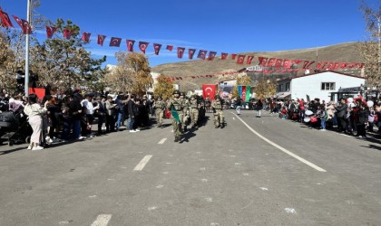 Çıldırda Coşkulu Cumhuriyet Kutlamaları