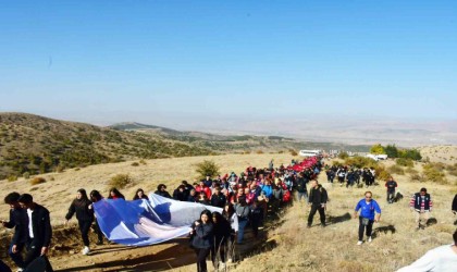 Kırıkkalede Cumhuriyetin 100. yılına özel yürüyüş