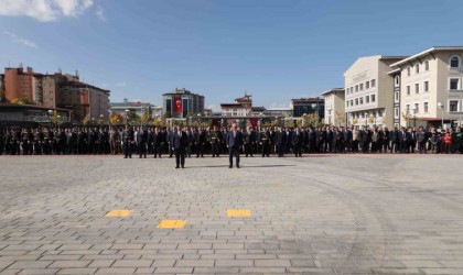 Muşta Cumhuriyetin 100. yıl kutlamaları