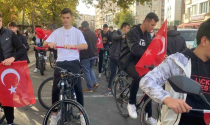 Öğrenciler 100. yıl için pedala bastı