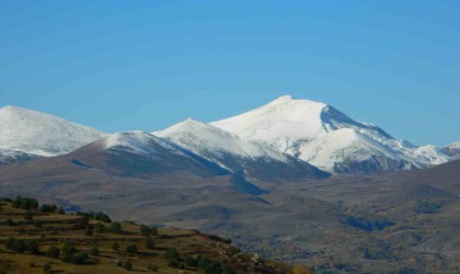 Posofta dağlar beyaza büründü