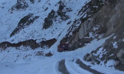 Rize’de yayla dönüş yolunda ’çığ’ tehlikesi