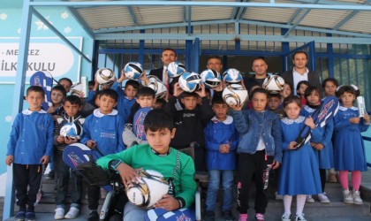 Trafik kazasında yaralanan kadından yürekleri ısıtan hareket