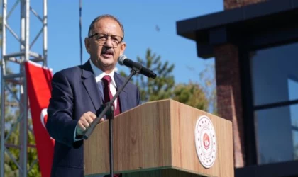 Bakan Özhaseki: Depremzedeler için yapılan 200 bin konut yakında bitecek (2)