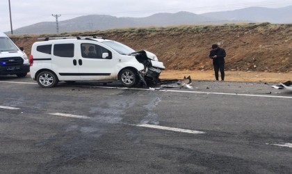 Bingölde trafik kazası: 6 yaralı