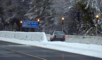 Bolu Dağı’nda kar yağışı durdu, ulaşım normale döndü