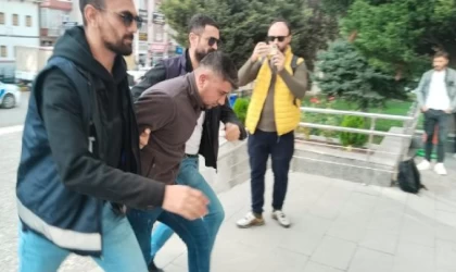 Çorum’da 1 kişiyi öldürüp, 1 kişiyi de yaralayan uzman çavuş adliyede (2)