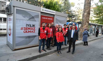 Isparta Belediyesi, farkındalık için Kızılay Durağı oluşturdu